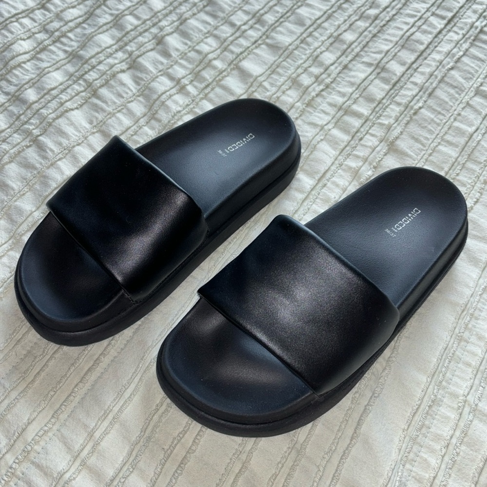 H&M Black Slide Sandals
